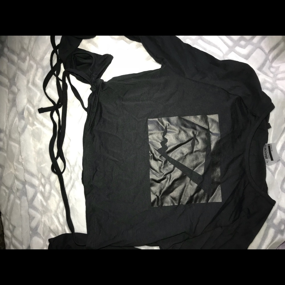 Gymshark ribbon crop top